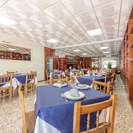מלון Casa Marin 2*