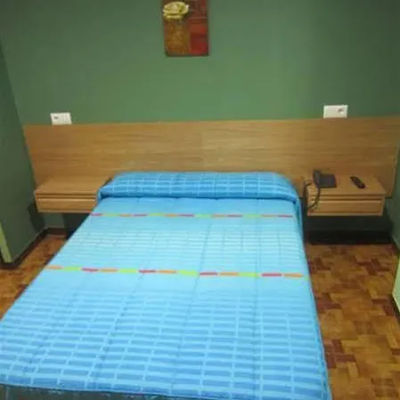 Casa Marín 2*